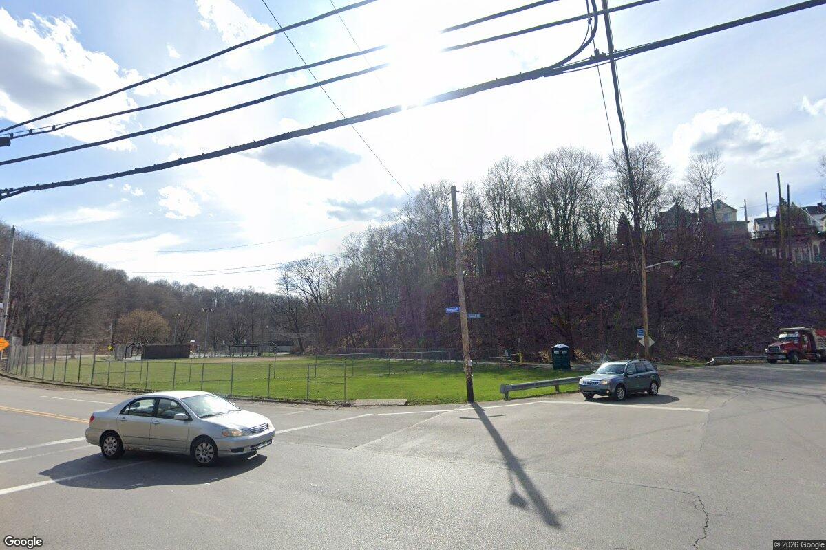 McKinley Park Community Grove Opens in Pittsburgh
