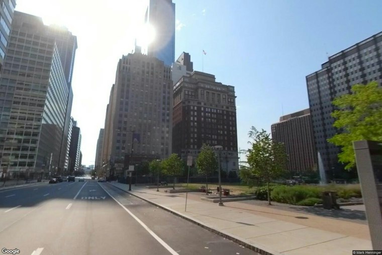 Chilly Philly Basks in Sun Before Nor’easter Lurks Offshore