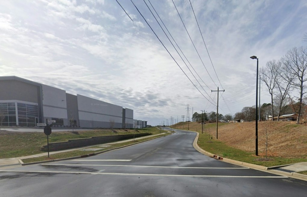 Chinese Headlight Giant Xingyu Picks Landis for First U.S. Plant, 300 Jobs Coming