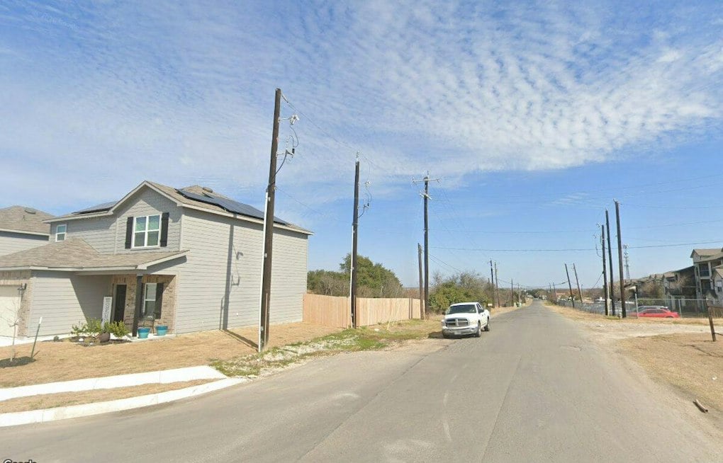 Cibolo-Area Shooting Leaves Woman Dead, Man Gravely Hurt in Suspected Murder-Suicide