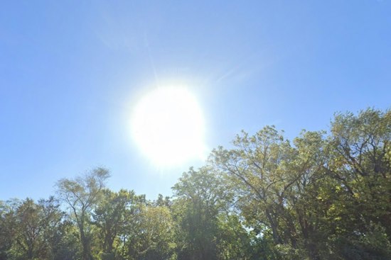 Cincinnati Shakes Off Fog, Basks in Sun-Soaked October Stretch