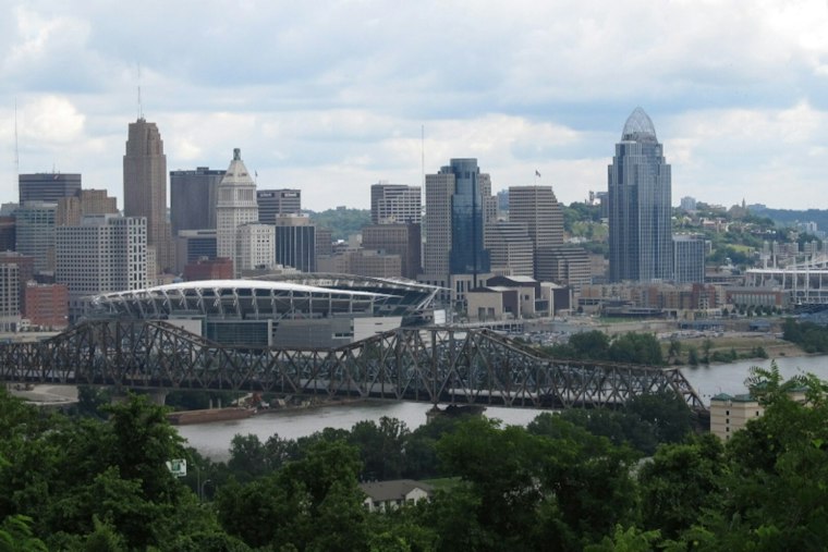 Cincinnati Thunder Then Shiver: Stormy Wednesday Sets Up Frosty Weekend