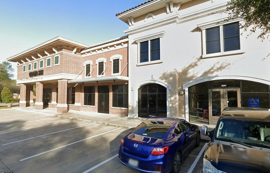 Cinco Ranch Boutique Juniper Lane Opens Friday, Fills Painted Tree's Void