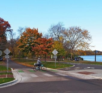 City of Lakes Art Fair Returns to Bde Maka Ska With 200-Plus Artists