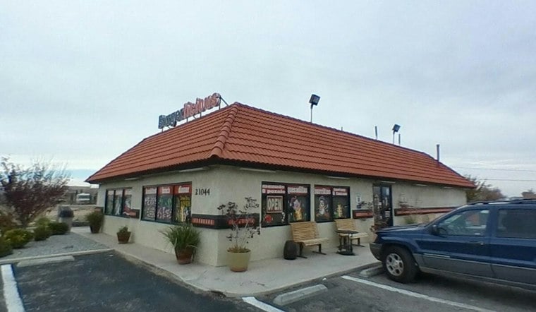 Classic Burgers Marks Apple Valley Debut With Ribbon-Cutting, Classic Car Cruise