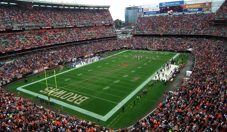 Cleveland Braces for Browns-Steelers Rush as Rock Hall Game Snarls Downtown Roads