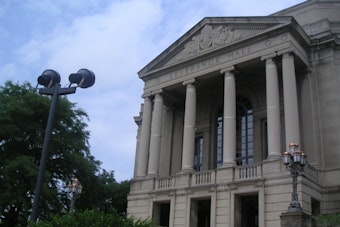 Cleveland Pops Marks 30 Years With Motown, Tina Turner and NASA Visuals
