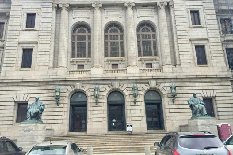 Cleveland Prosecutors Reindict Second Man After Juror's Texts Blew Up Murder Trial