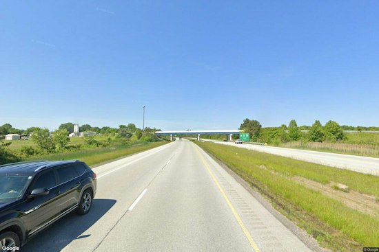 Cleveland Woman, 20, Killed After Car Crosses Median in Lorain County Crash