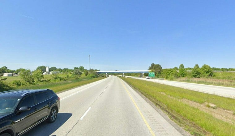 Cleveland Woman, 20, Killed After Car Crosses Median in Lorain County Crash