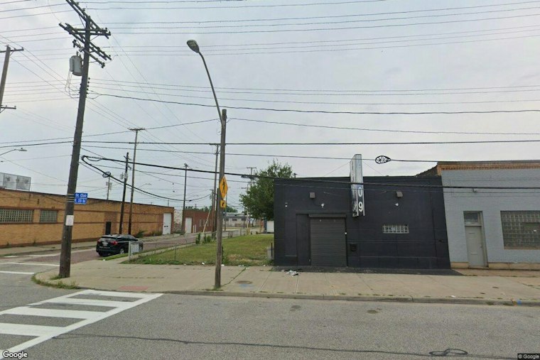 Cleveland Woman Says Security Guard Shot Her in the Chest at Lounge