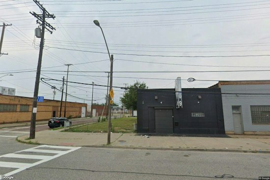 Cleveland Woman Says Security Guard Shot Her in the Chest at Lounge
