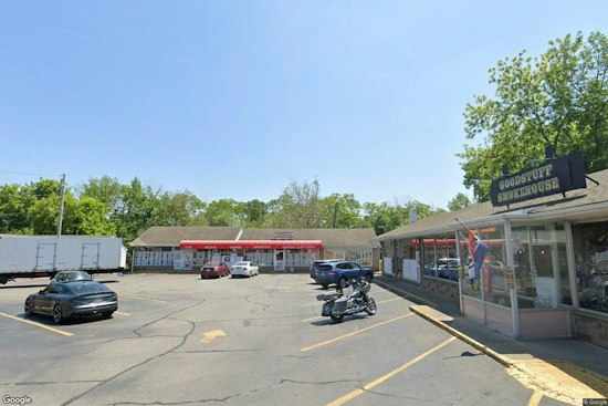 Coldstuff Owners Ask Customers to Treat Teen Employees Respectfully