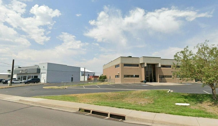 Colorado Food Banks Brace as 40,000 Lose SNAP, Bennet Visits Aurora Hub