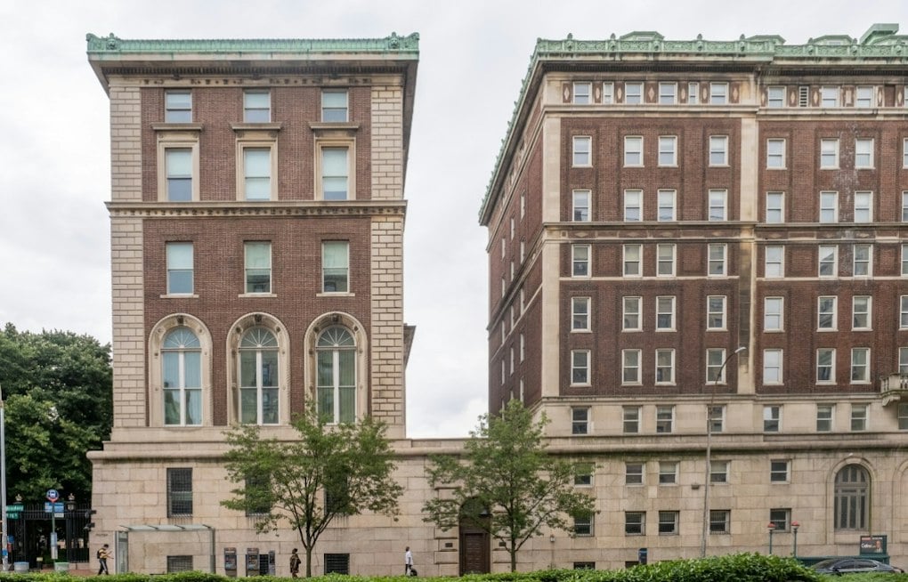 Columbia Journalism School Halts M.A. Admissions as Visa Crackdown Scares Off Applicants