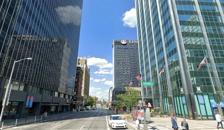 Columbus Basks in Sunny Sunday Before Fall Chill Slams In