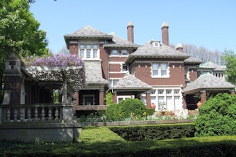 Columbus Council Votes 8-0 to Grow Downtown Social District, Add Historic Inn