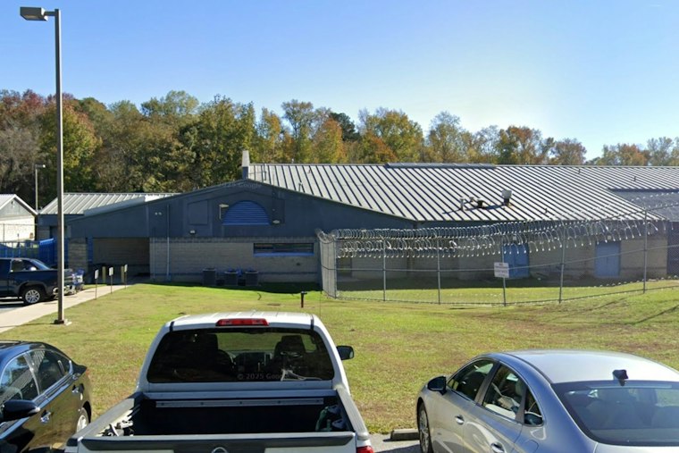 Columbus Man Extradited From Alabama, Pleads Not Guilty in 2025 Killing Near Former Aludyne Facility