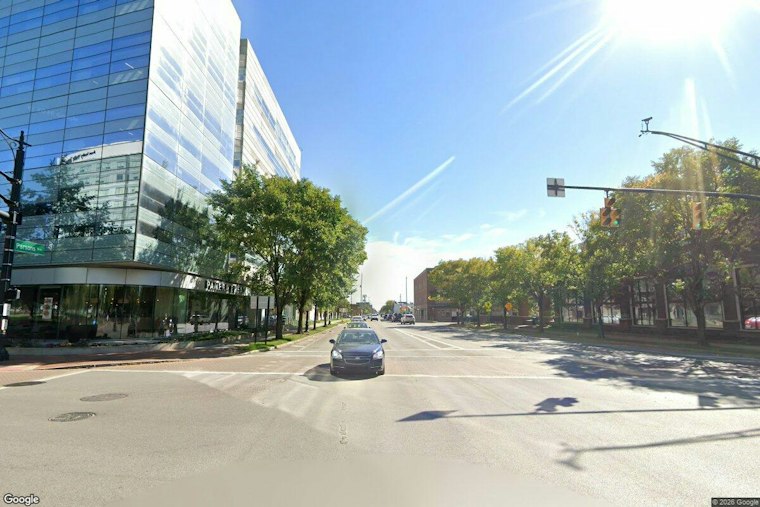 Columbus Shooting Victim Drives Self to Hospital Near Parsons Avenue