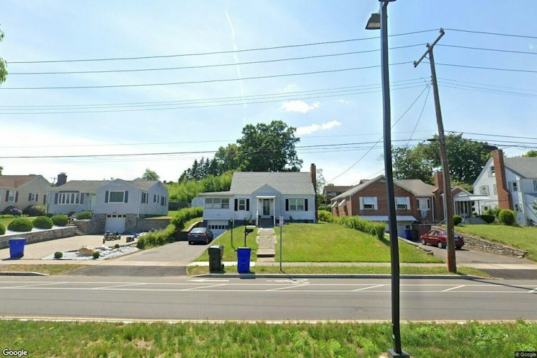 Connecticut Prison Doctor Pulled From Duty After 27 Inmate Lawsuits, Axe Arrest
