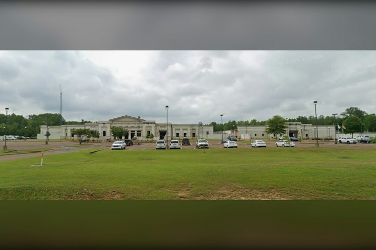 Corinth Man, 39, Caught After Kidnapping at Gunpoint, Memphis Airlift