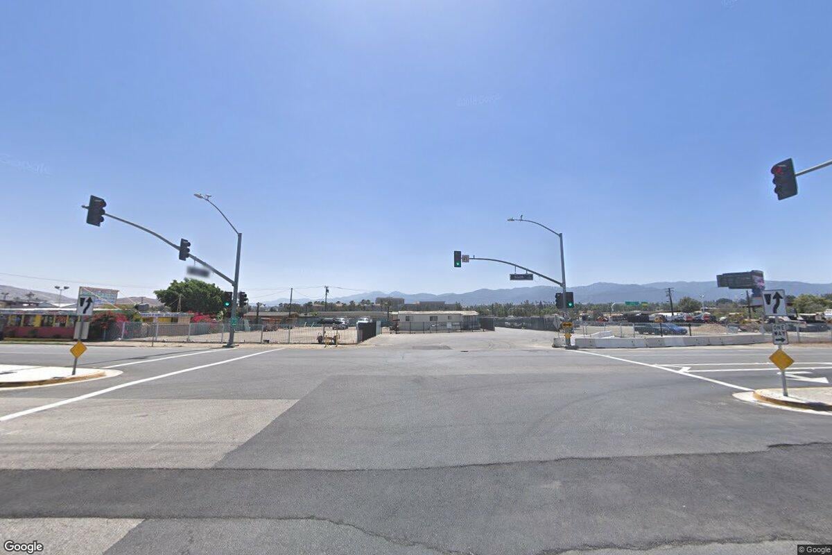 hoodline.com - Riley Bennett - Corona Crash at Sixth and Radio Road Kills Driver, 64