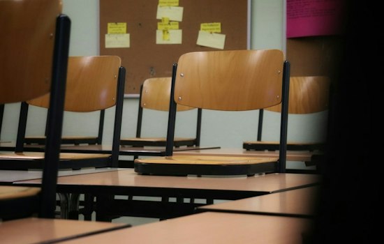 Corona-Norco Board Votes 4-1 to Move Home Gardens Middle Schoolers 5 Miles Away