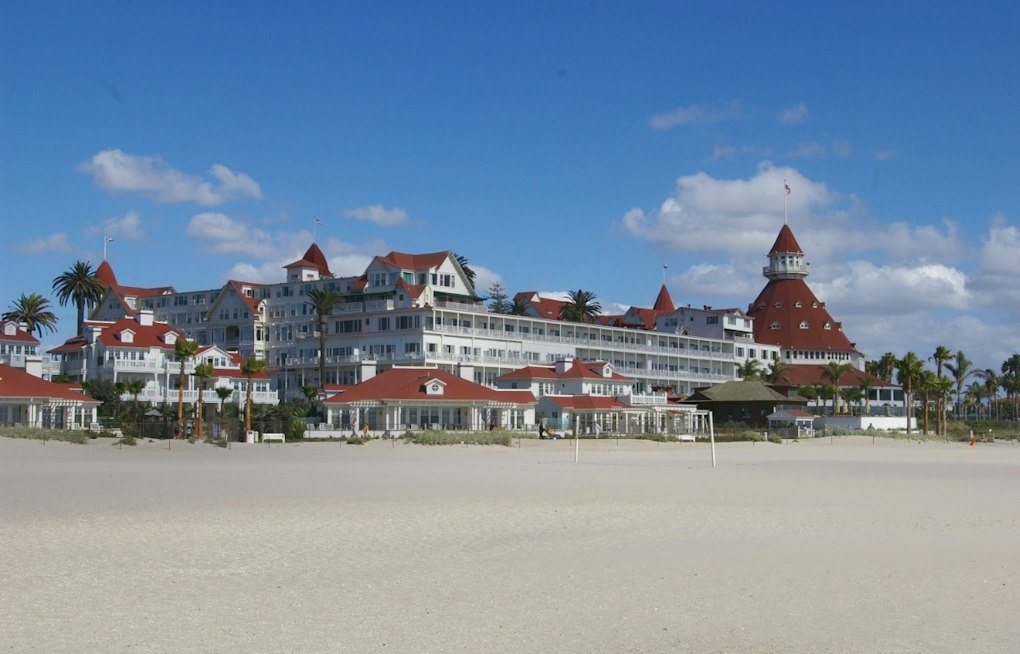 Coronado's 17th Taste of Coronado Returns, With 900 Guests Hitting the Streets