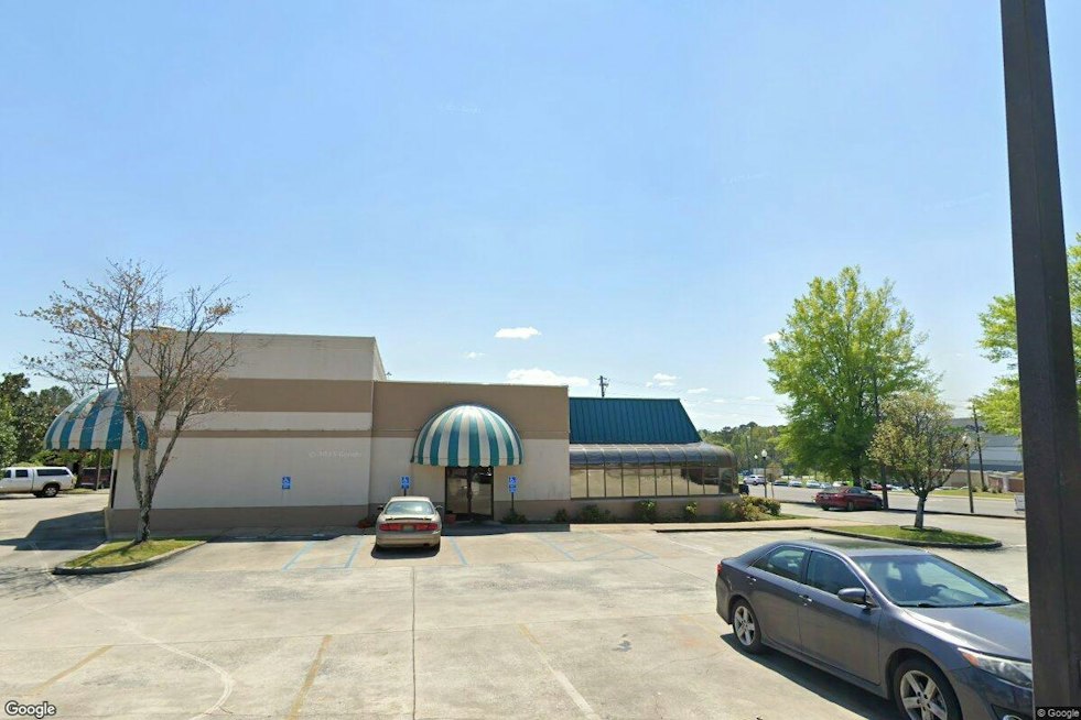 Costa's Trussville Faces Possible Permanent Closure Amid Health Concerns