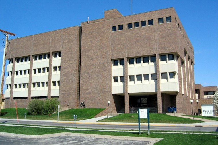 Council Bluffs Jury Convicts Man Who Shot Ex-Girlfriend on I-80 in Minutes