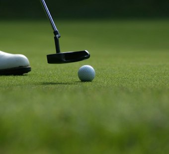 Couple Sues Ski Club for $30M Over Golf Tournament Expulsion