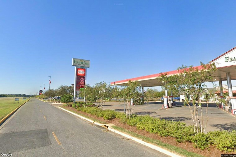 Coushatta Tribe's Second Feather Fuel Plaza Fires Up Off I-10 in Iowa, Louisiana