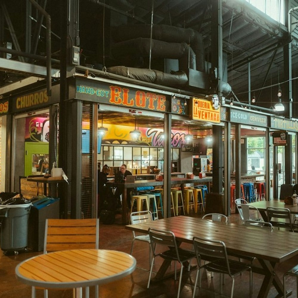 Cowboys Superfan Opens Tex-Mex Pizzeria in Dallas Food Hall, Honors Late Mentor