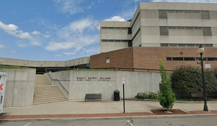 Cracked Column Forces Clark County Jail to Ship 45 Inmates to Logan County