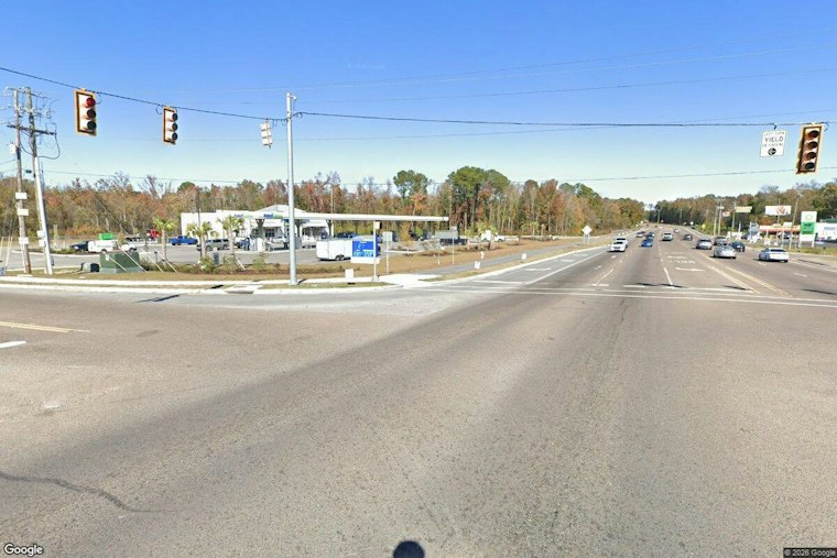 Berkeley County Crash With Entrapment Blocks College Park Rd