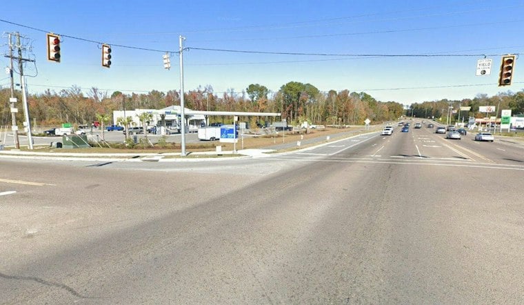 Crash With Entrapment Shuts Down College Park Road Near Treeland Drive