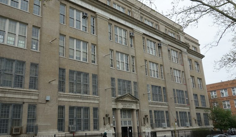 Crown Heights Teen, 16, Stabbed in Back Steps From School Doors