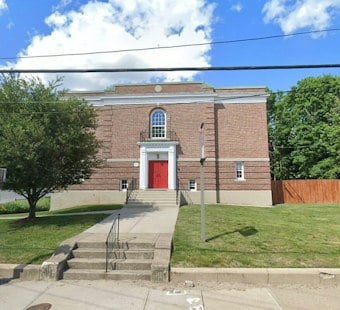Cumberland's Blackstone River Theatre Hosts Irish Fiddle Royalty This Sunday