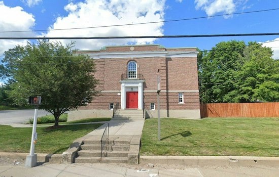 Cumberland's Blackstone River Theatre Hosts Irish Fiddle Royalty This Sunday