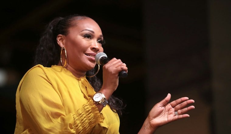Cynthia Bailey Honored for Caring for Her Mother at CABS Gala