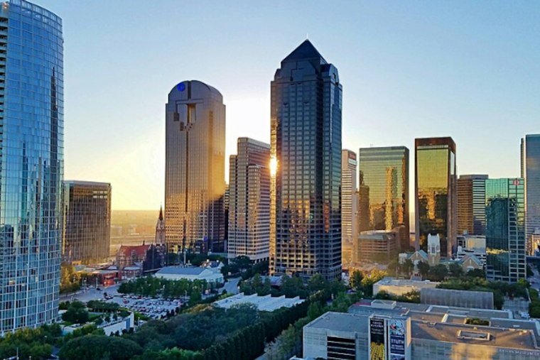 Dallas Basks in 80s Heat Before Halloween Weekend Rain Crashes the Party