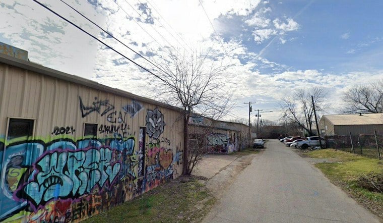 Dallas Man Dies After Pre-Dawn Shooting on Fabrication Street, Police Investigate