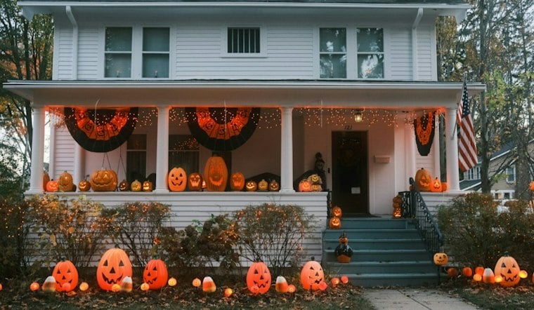 Daniel Island Halloween House Adds Two Shipping Containers of New Scares