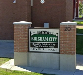 Data Center Revolt Bus Rolls Into Brigham City Over Stratos Project Fears