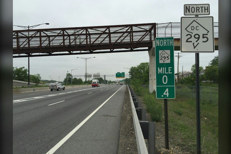 DC-295 Northbound Lanes Shut Down After Deadly Guardrail Crash