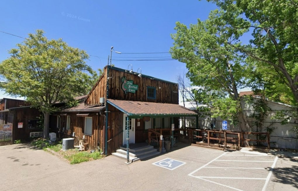 Denver's Herbal Cure Dispensary Faces Foreclosure Over Disputed $2,100 Fee
