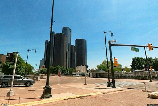 Detroit Basks In Sunny Sunday Before Motor City Monday Chill