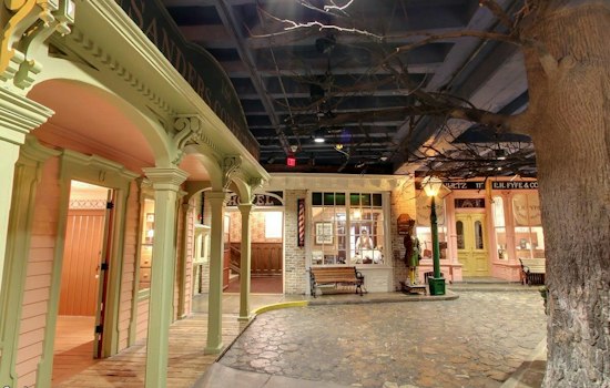 Detroit Museum Marks Houdini's Death With Halloween Sideshow Bash