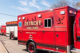 Detroit Neighbors' Quick CPR Saves Man, 41, Who Collapsed in His Front Yard