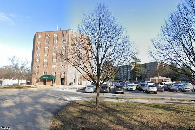 Detroit Senior Tower's Elevators Stuck Broken for 8 Months, Bedbugs Add to Misery